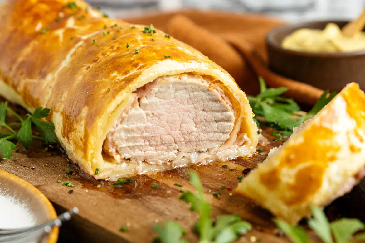 Schweinefilet im Blätterteig mit Rahm-Champignons - Swiss-Rezepte